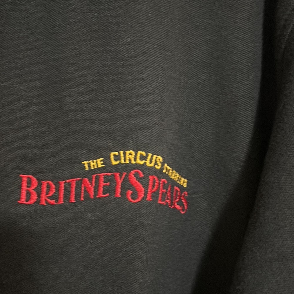 Britney Spears 2009 “The Circus Tour” Vegas Staff Polo Shirt. - Picture 2 of 8